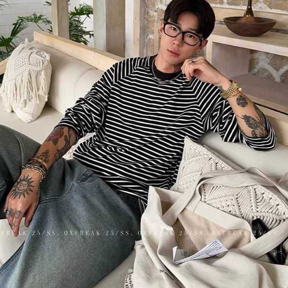 블랙화이트 스트라이프 긴팔 티셔츠 배색 래글런 오버핏 레이어드 이너 상세페이지 참고