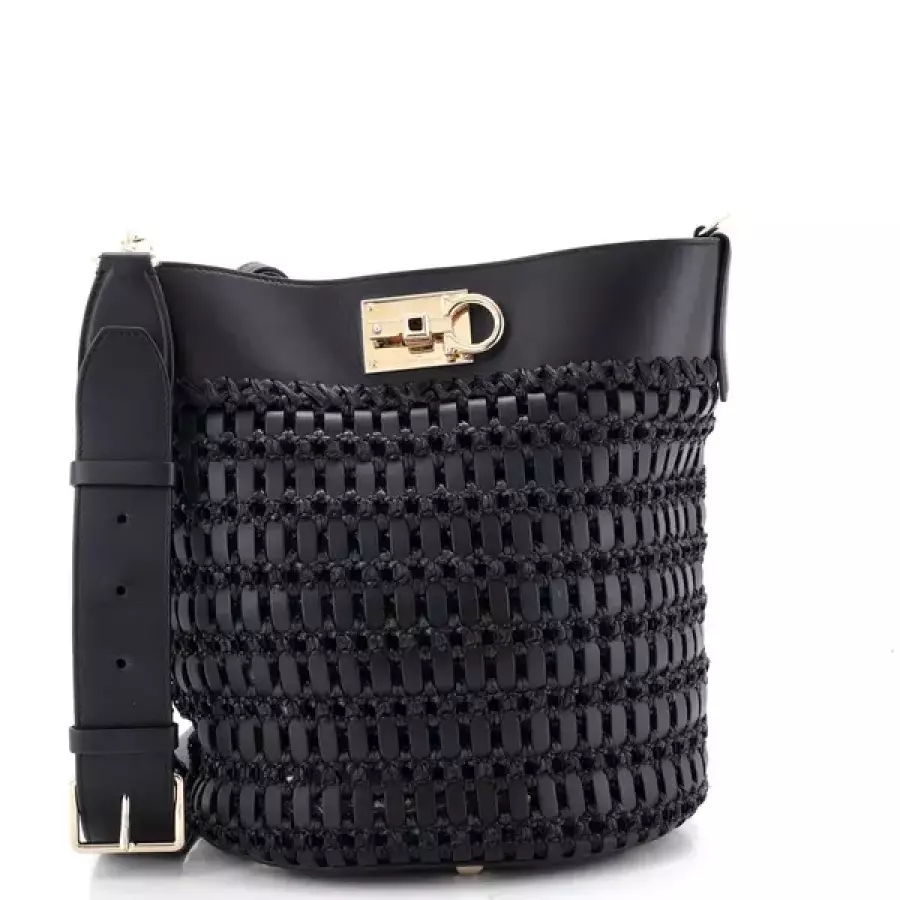 살바토레 페라가모 여성 복조리 가방 버킷백 The 스튜디오 우븐 Leather 027541