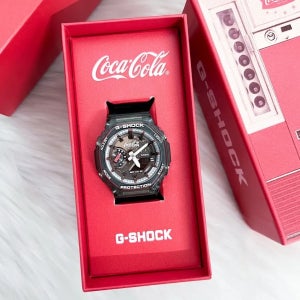 카시오 지샥 X 코카콜라 140주년 손목시계 GA-2100CC-3AER