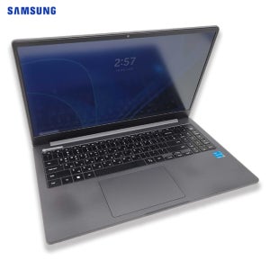 리퍼비시 삼성 울트라 RAM 16GB UHD 그래픽 15.6인치 리퍼 노트북