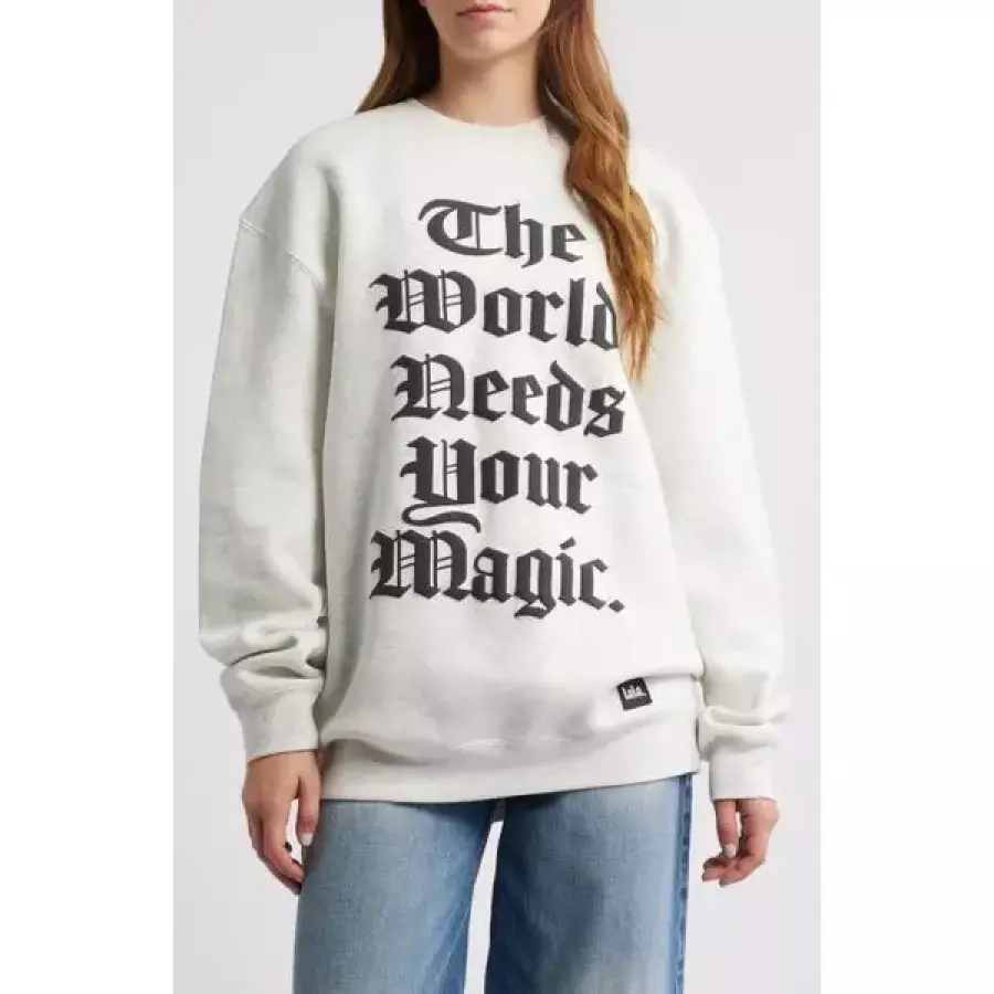 Dressed in Lala 여성 맨투맨 Magic Mantra Puff Print Graphic 스웨트셔츠 784227 크루넥