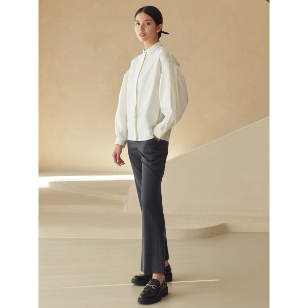 Pearl button no collar blouse - White