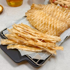 껍질을 벗겨 더 부드러운 맥반석 오징어구이 200g