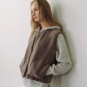 [유라고] [사이즈 추가] Button fleece vest_2colors