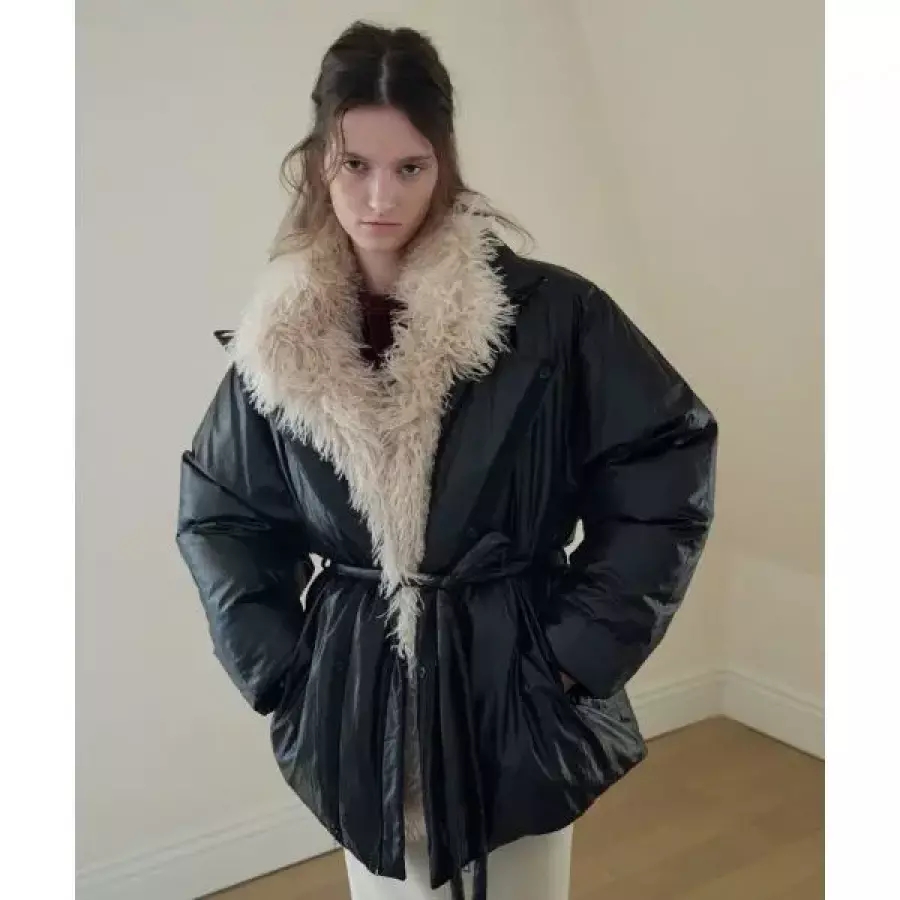 ์ค๋ฒ๋ํ๋ ์ด OVERDUEFLAIR FUR HIGH NECK GOOSE DOWN JUMPER BLACK