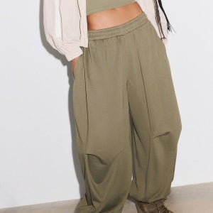 스트라디바리우스 스토퍼 와이드 벌룬 조거 팬츠 7307/455/550 KHAKI_P0187307455KHAKI
