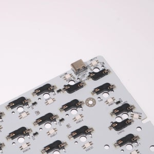 우팅 GH60 기계식 키보드 61키 1K/8K 폴링 레이트 핫스왑 RGB 백라이트 QMK/VIA 키 리매핑 유선 핸즈온 세트 DIY