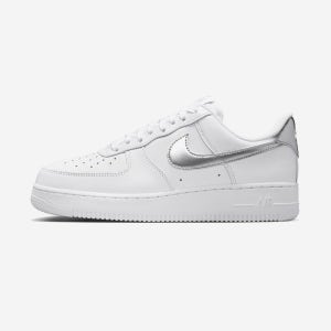 나이키 NIKE 에어포스 1 07 SE 스트리트 2 IV5102-100