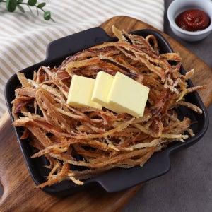 두가지 맛을 한번에 즐길 수 있는 맥반석 버터구이 오징어_300g