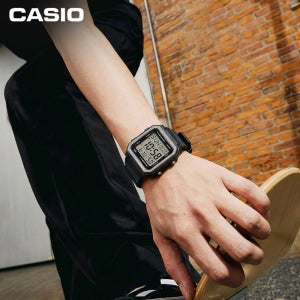 CASIO W-221H 유니섹스 디지털 시계 50M 방수 다기능 스포츠 시계 남성 여성 학생 여행 캠핑을 위한 완벽한 선물
