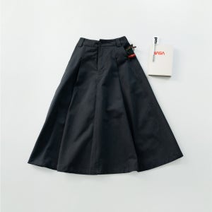 (W)Relaxed Flare Chino Skirt (Black)