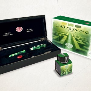 [도시시리즈] 오로라 만년필 라비린토 888-VLA