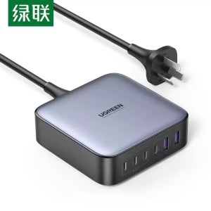 UGREEN 플래시 차지 200W 질화갈륨 충전기 CD271 4개의 USB-C 포트, 2개의 USB-A 충전 포트, 다중 고속 충전 프로토콜 지원