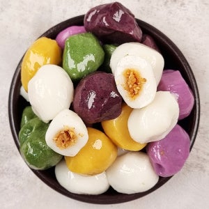 차원이 다른 쫀득함 굳지않는 오색 송편 1kg 2봉 (약 43~48개)