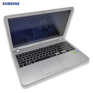 [8월11일하루파격특가]리퍼비시 삼성 울트라 i5 8TH RAM 12GB GeForce 그래픽 15.6인치 리퍼 노트북