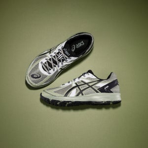 아식스 ASICS 조그 100S 시트 락 1201A715