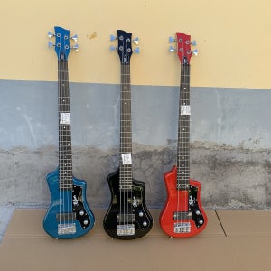 4현 미니 여행용 짧은 스케일 일렉트릭 베이스 기타, 기그 백, 마호가니 바디, 메이플 넥, 로즈우드 24 프렛 – 블랙/레드/블루