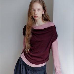 [티메이커] OFF-SHOULDER LAYERED TOP SET BG