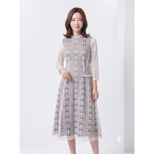 [샤트렌] 플로럴 레이스 펀칭 미디원피스 아이보리 HCCFOP101