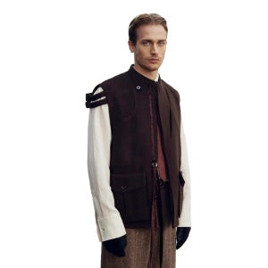 [NULLUS : 눌루스] Arm Strap Hunting Vest Fine Brown