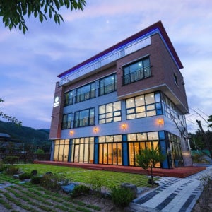 춘천 산뜰펜션 / 숙박세일 강원도 춘천시 펜션 숙소 숙박