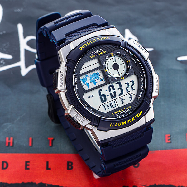 カシオ計算機 AE-1000W-2A兵士スポーツウォッチ