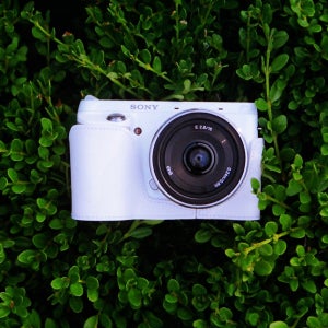 마더피아노 소니 NEX-F3 가죽 속사케이스 화이트