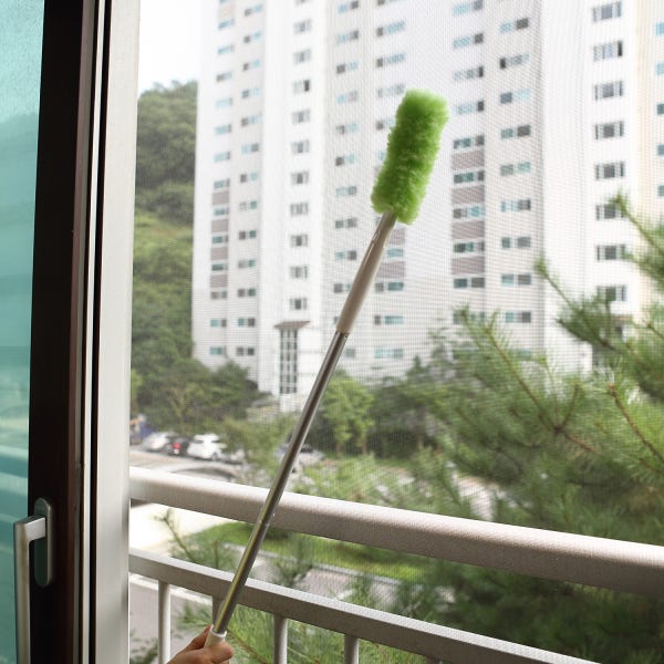 PIKAPIKA 일본 산코 스탠드 방충망 청소솔 유리 닦이 먼지제거 자유자재 휘는 브러쉬