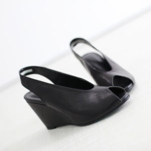 [소가죽수제화]미니멀한 토오픈힐 발편한구두