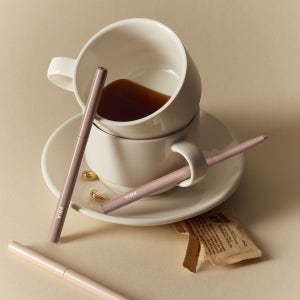 삐아 라스트 오토 젤 아이라이너 0.3g