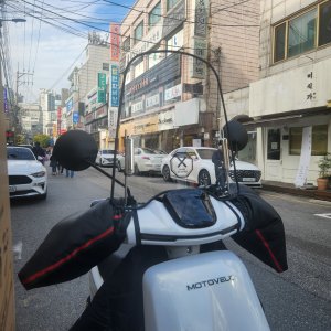 모토벨로 A30 전동스쿠터 모터 1984W 60V 배터리 26A