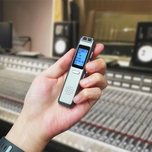 8일녹음기 장시간 소형 고성능 강의 회의 휴대용 전문가용 보이스레코더 KVR-70R