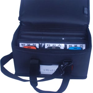 휴대폰보관함 Sk 24개보관 액정파손방지위해 세워보관 휴대폰끼리 눌리거나 부딪치지않습니다 안전이동 어께끈