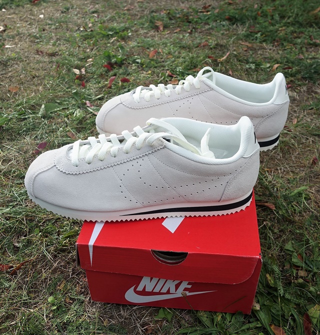 나이키 남성용 클래식 코르테즈 스웨이드 새일화이트 / NIKE MENS CLASSIC CORTEZ SUEDE SAIL WHITE