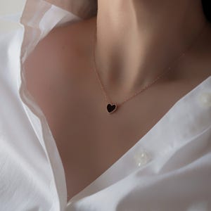 화이트 블랙 심플 하트 체인 목걸이