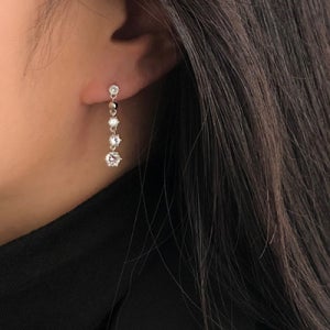 (무배/은침) 은침 샤이닝 큐빅 드롭귀걸이