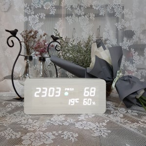 초미세먼지측정기, 가정용 휴대용 불나 탁상시계, 공기질측정기