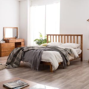 헤이미쉬홈 헤나 엠 원목 평상형 퀸사이즈 침대