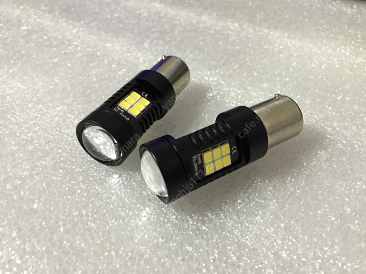 랜드로버 디스커버리3 디스커버리4 고휘도 LED 후진등 화이트색상