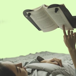 눕서대 침대 누워서 보는 독서대 책보기 책받침대