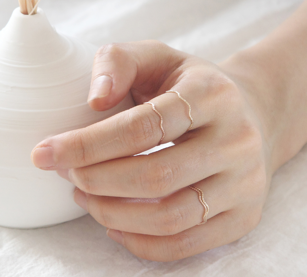 실반지 레이어드링 14k 골드 핑크골드 데일리 물결반지