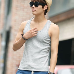 남성용 여름 민소매 티셔츠 데일리룩 스터미 망고 나시