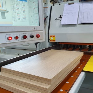 전체코팅 40x100mm 가구DIY용 코팅합판 재단 나무선반 무늬목 상판