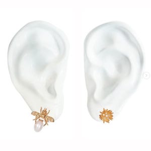 [수별] Flying bee earrings