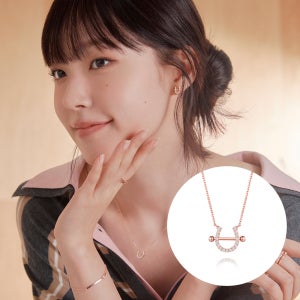 [채원빈 착용][스톤헨지] 14K 로즈골드 럭키유 목걸이 P1406 N배송