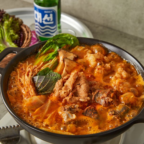 한우 대창전골 기승전골 캠핑음식 맛집 밀키트 한우곱창전골 술안주 레트로트 홈파티