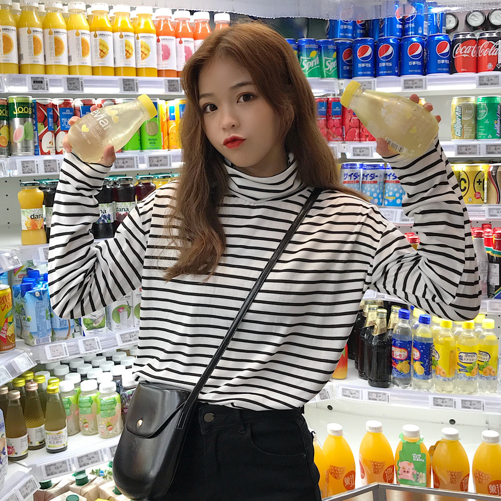 봄과 가을 슬림 티셔츠 여성 긴 소매 검은색과 흰색 줄무늬