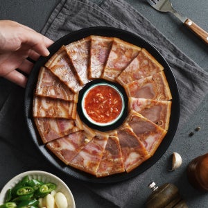 맛의고수 100% 국내산 돼지 머릿고기 통 편육 250g, 1개