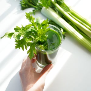 [감사제]로맨틱쿠진 샐러리주스 비가열 100%생즙 300ml / 220ml / 450ml 일주일세트