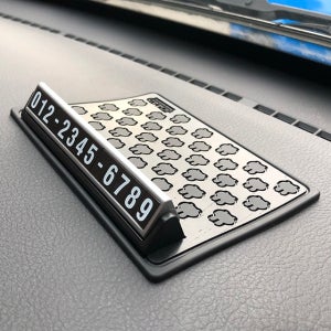 프레쉬 논슬립 듀얼 주차번호판 소셜에서 논슬립없이 6800원 이상에 판매되는고 보셨죠 논슬립을 포함 6900원 판매중입니다. 부드러운 회전을 원한다면 톡3 톡4 제품을 구매하세요